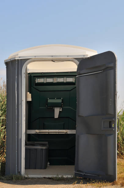 Best Portable restroom trailer rental  in Pearl River, NY